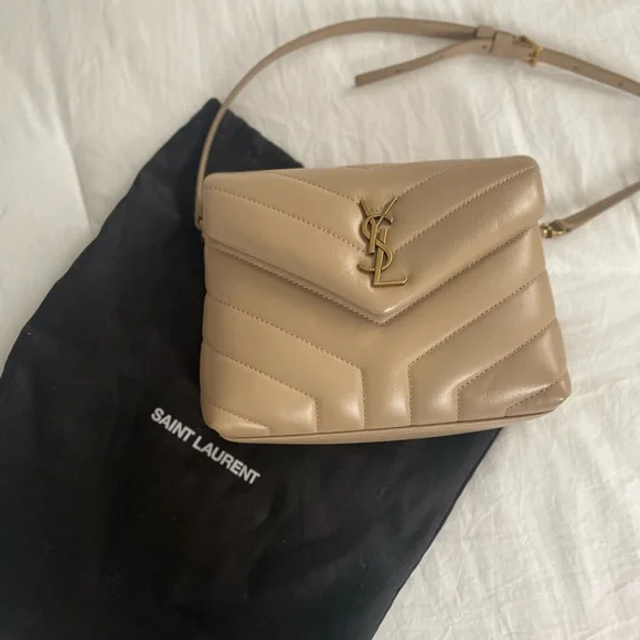 AUTHENTIC YSL Saint Laurent LOULOU TOY STRAP BAG MATELASSE Y LEATHER BEIGE